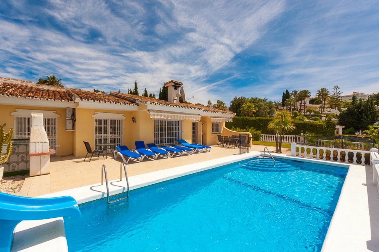 swimming pool, villa, holiday, spain, estate, architecture, paradise, relax, leisure, vacation, luxury, blue, swimming pools, swimming, pool, water, poolside, sun, travel, poolside, poolside, poolside, poolside, poolside